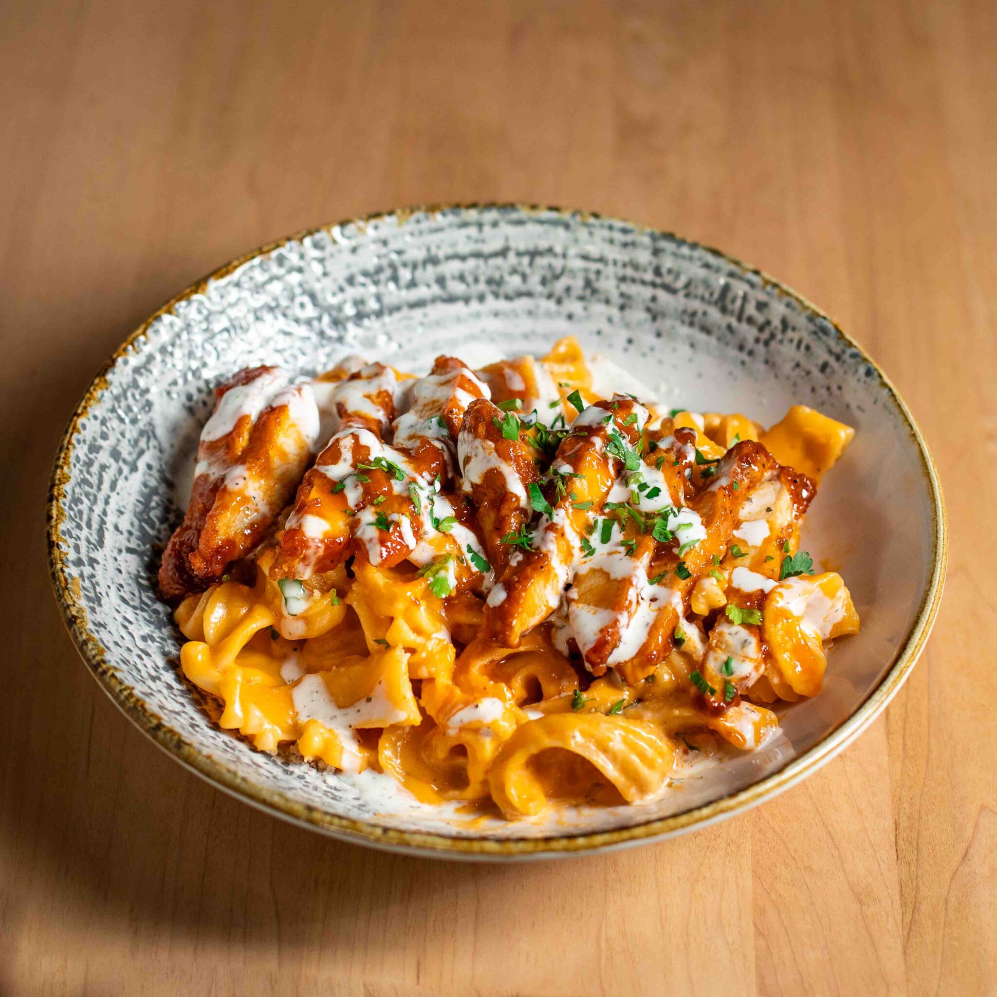 Beecher’s Buffalo Chicken Mac and Cheese