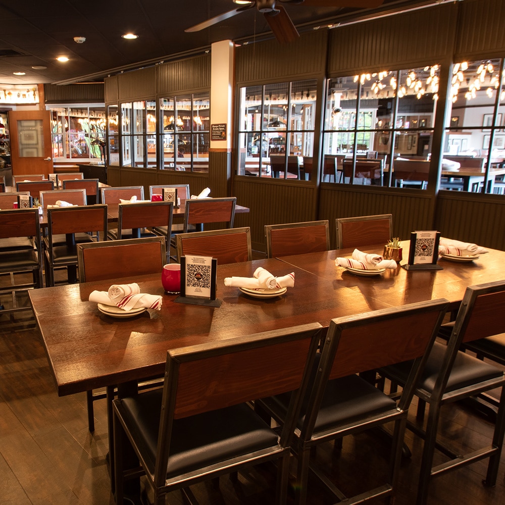 Sharps private dining room for events, parties, meetings, & social gatherings.